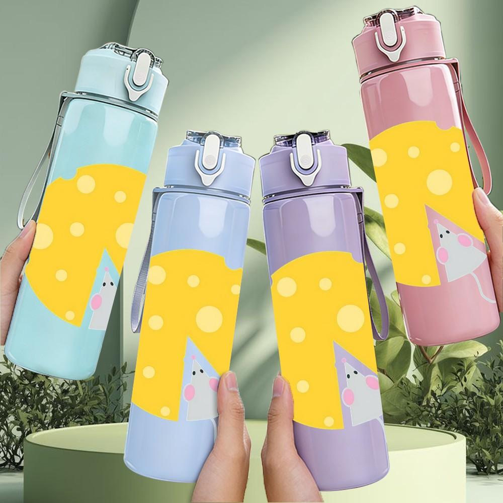 1PC Cheese Slice Food Cartoon Print 750ml Color Plastic Sports Water Bottle Leakproof Flip Straw Lid Suitable for Sports Office Home Use