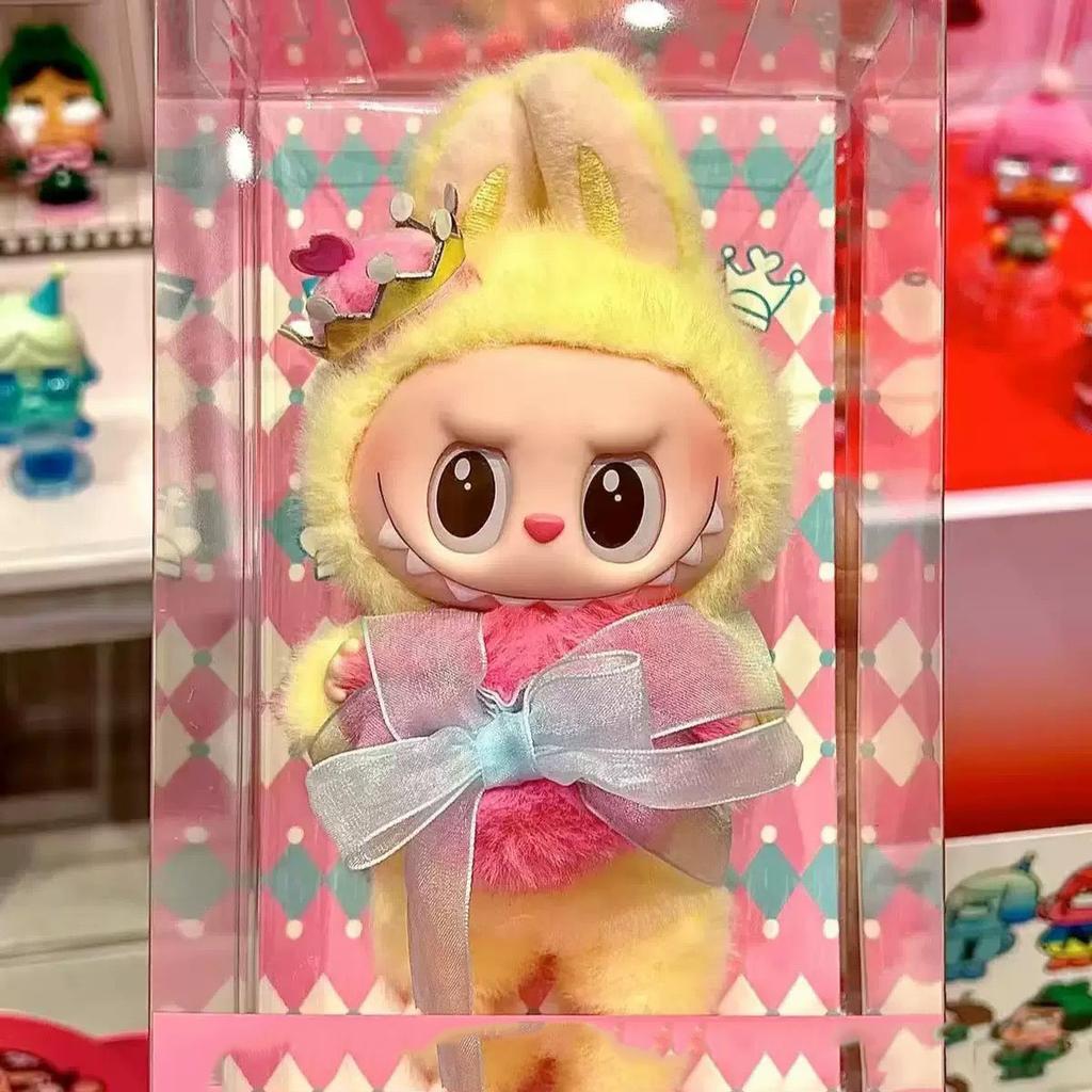 Bubble Mart Слепая коробка Bubble Mart LABUBU2025 Серия «Новые шахматные приключения» Подвесная карта королевы Желтый
