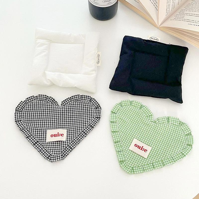 1Pc Checkered Placemat Korean Background Cloth Ins Gourmet Photography Sweet Heart-Shaped Coaster Desktop Decoration