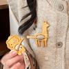 Lion Animal Sweater Pin Alpaca Pony Brooch Fashion Wooden Brooch  Clothing Accessory