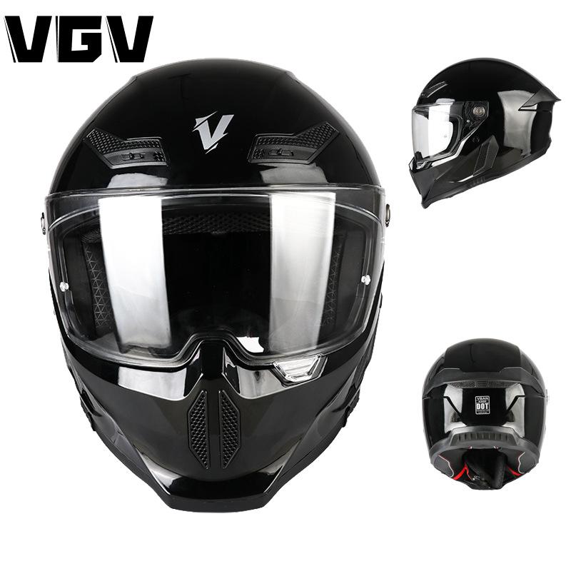 3C Certified motorcycle helmet, retro full-face or half-face style, suitable for summer motorcycle riding, offering sun protection and breathability,