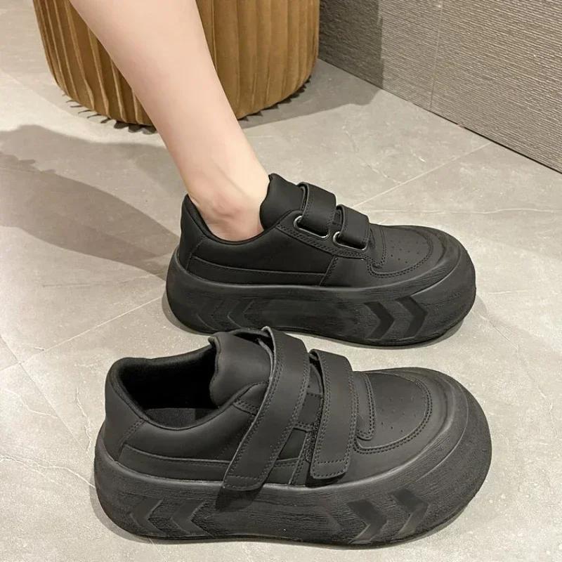 Модные мягкие амортизирующие маленькие белые туфли женские корейская версия модные универсальные туфли на плоской подошве женские спортивные туфли для отдыха