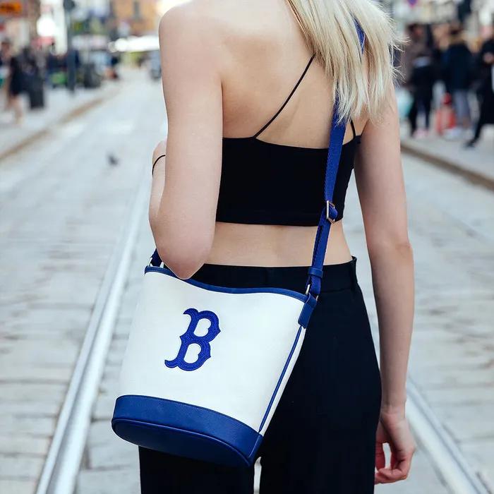 [MLB] Basic Big Logo Canvas Bucket Bag BOS (Cream)