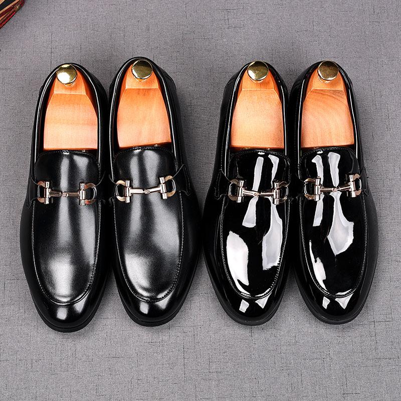 Fashion Luxury Designer Men Charm Metal Button Casual Shoes Male Slip On Loafers Flats Homecoming Wedding Dress Prom Zapatillas Hombre