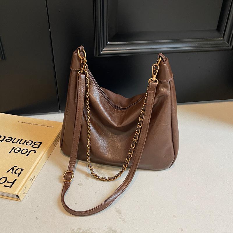Большая вместительная сумка подмышкой в стиле ретро Lady Tide Korean Niche Messenger Bag Casual Commuter Bag
