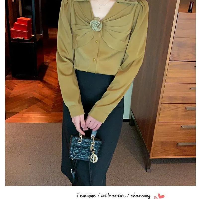 Design Sense Three-dimensional Shirt Flowers Unique Vintage Autumn New Item French Style Long Sleeved Collar Chic Blouses
