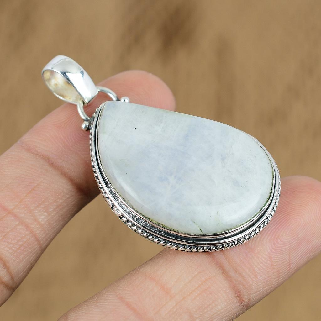 Natural Rainbow Moonstone Gemstone Pendant White 925 Sterling Silver Jewelry