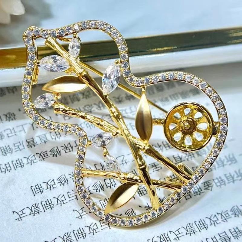 Chinese Style Gold-Plated Gourd and Bamboo Brooch with Zircon and Pearls