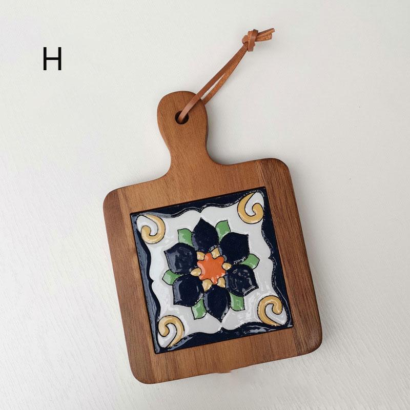 1 PCS Vintage Wooden Thickened Coasters Heat-insulating and Anti-scald Protection Table Cup Pad Flower Kitchen Dishes