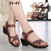 Женские сандалии из натуральной кожи, большой размер, новые летние сандалии на танкетке, повседневные сандалии для мамы, роскошная женская обувь