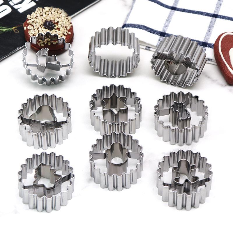 9 шт./кор. Набор ножей для рождественского печенья в виде пряничного человечка, рожек, колокольчиков, сердца, снеговика и звезд