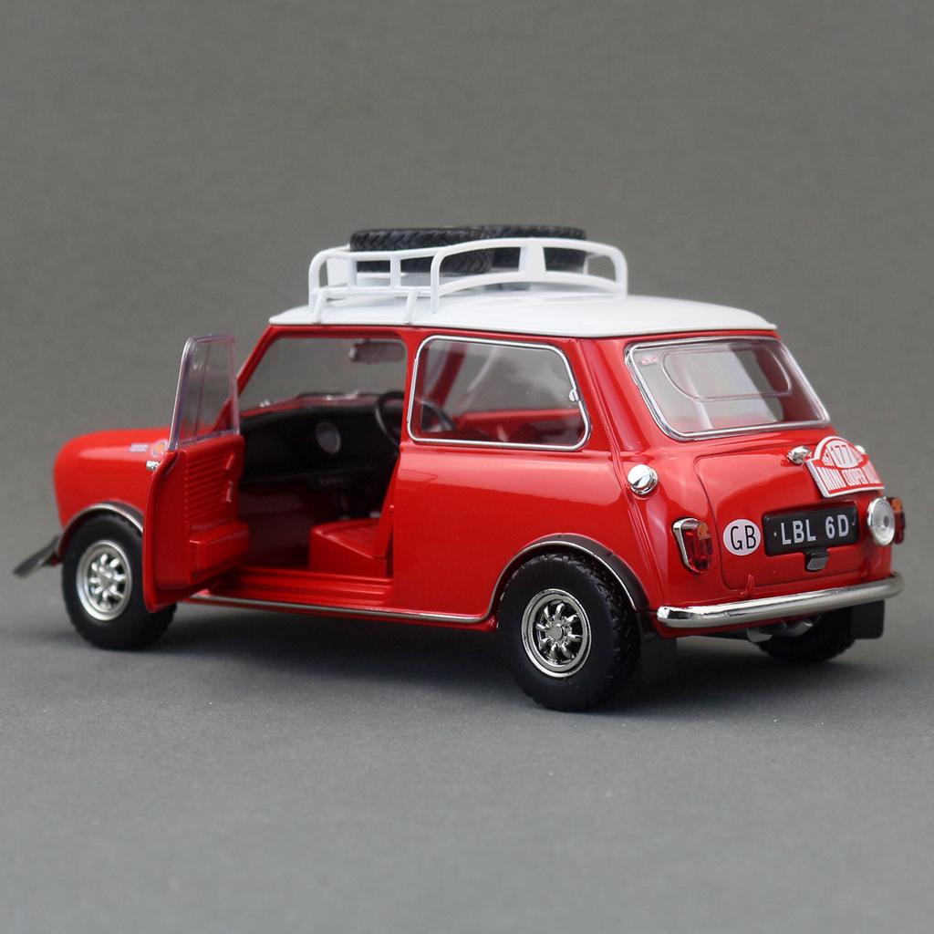 ABAL1 1/18 Mini Cooper Rally 1967 Monte Carol Racing Diecast Alloy Toy Car Vehicle Model Free Wheels Collection Gift For Children Boys
