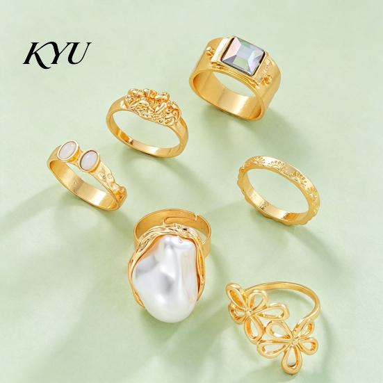 Women Ring Set 6Pcs Faux Moonstone Set, Vintage Fake Pearl Statement Metal Ring, Golden Silver Plated Jewelry Gift for Her Alloy Finger