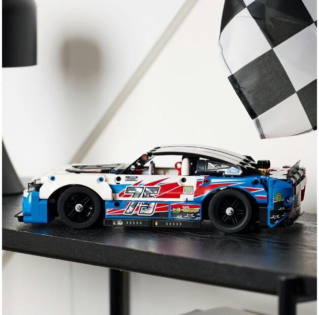 LEGO Technic 42153 Новый Chevrolet Camaro ZL1 из серии NASCAR