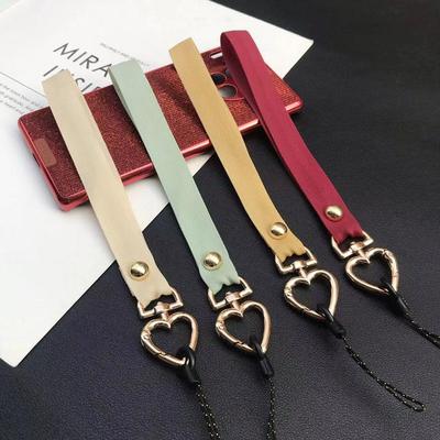 Новый шнурок для мобильного телефона с пряжкой Love, короткая цепочка для мобильного телефона, однотонная шелковистая тесьма, нескользящий шнурок для защиты от падений