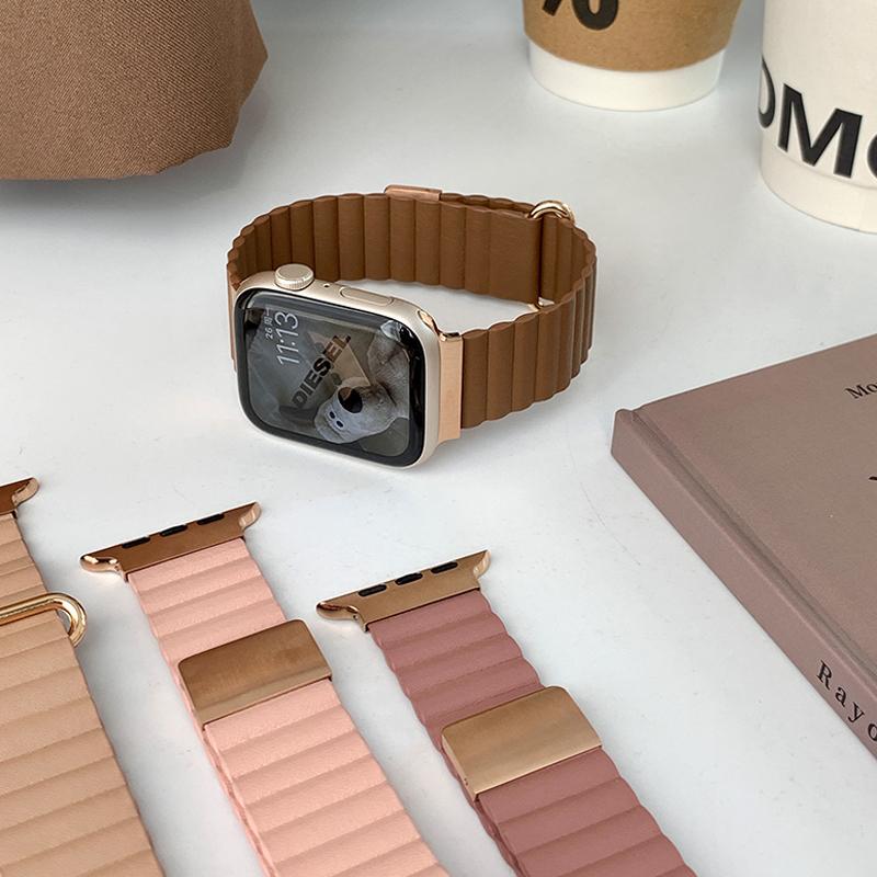 Кожаный магнитный ремешок для Apple Watch Ultra Band 49 мм 44 мм 40 мм 41 мм 45 мм 38/42 мм женский браслет-петля iWatch Series 9 8 7 SE 6