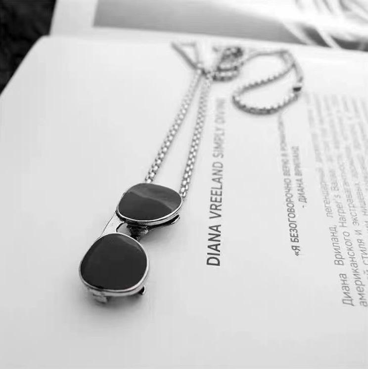 Men's Trendy Letter Necklace: Versatile Light Luxury Cuban Chain Choker