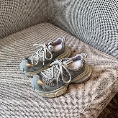 Версия из коровьей кожи~ полированные кроссовки на платформе в стиле «папины кроссовки» для женщин, новые универсальные дышащие повседневные спортивные туфли с сеткой, увеличивающие рост, 2025