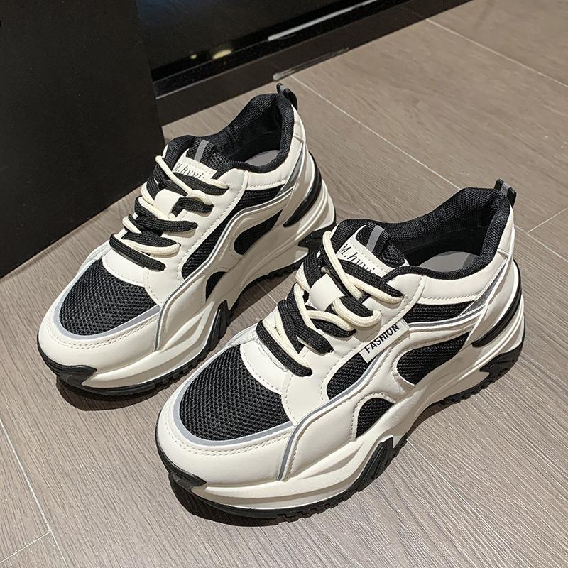 Женская белая спортивная обувь для бега, дышащая повседневная обувь, противоскользящая, износостойкая, с толстой подошвой, женская обувь осеннего времени