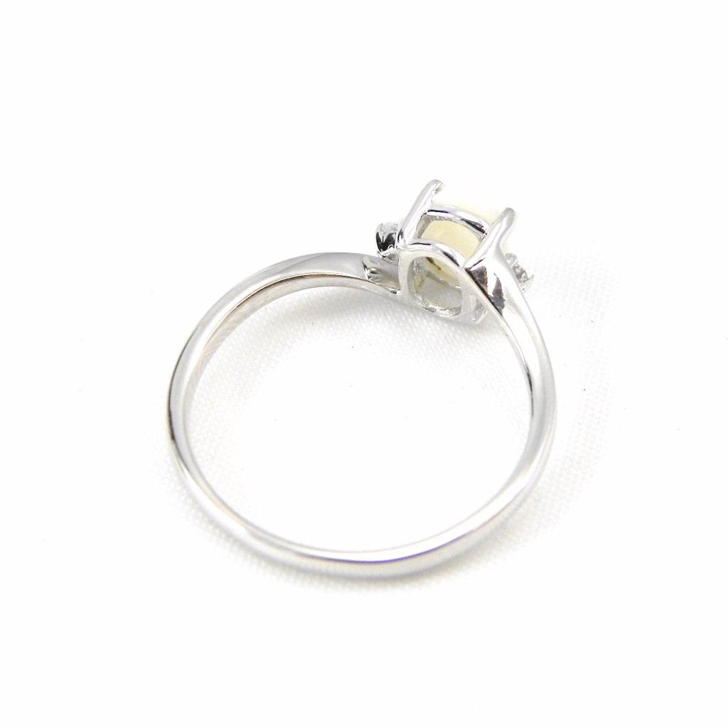 Серебряное кольцо 'Богиня Опала' Белое серебро (родий) - 7 мм