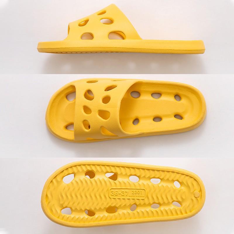 Тапочки для женщин и мужчин, нескользящие нескользящие тапочки на мягкой подошве для ванной комнаты, полые туфли для душа, банные тапочки, домашние сандалии, летние пляжные шлепанцы, тапочки для пар