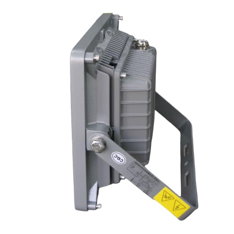 Прожектор WAROM GT311-XL100III