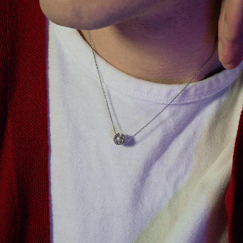 Silvertag Daisy Necklace Stn 25Ssr1