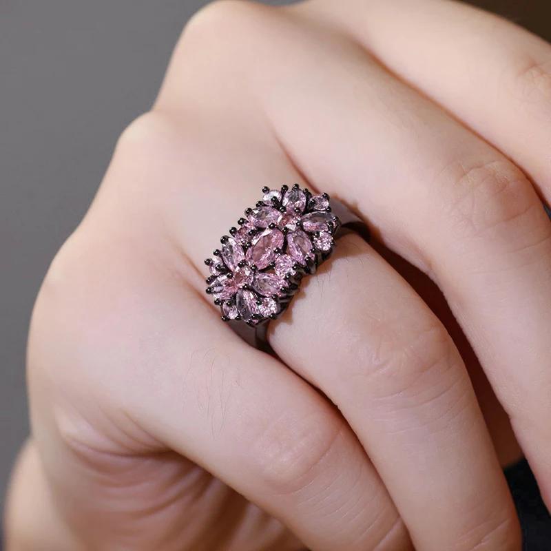 Кольца Huitan Pink Cub Zirconie Flower, романтичные, милые, черного цвета, нежные украшения для помолвки, аксессуары для пальцев