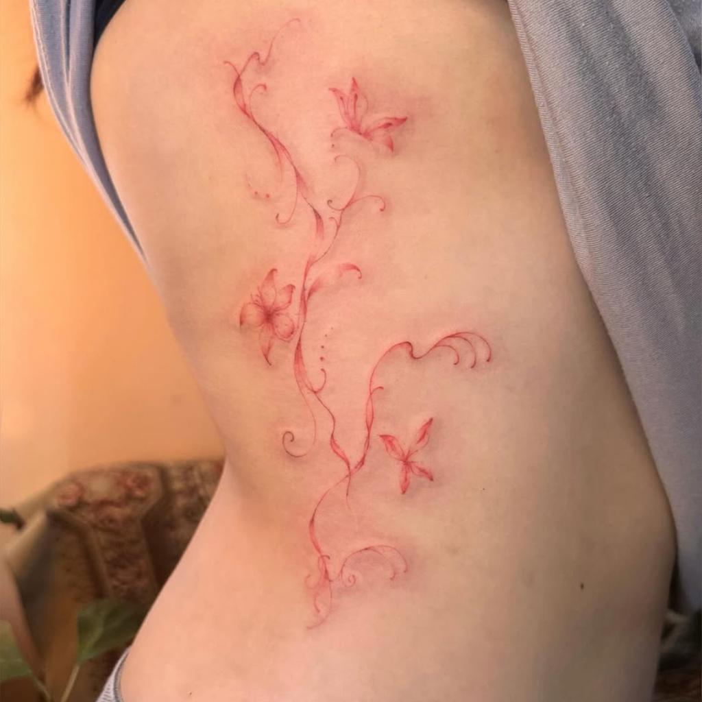 Gentle Wind Red Lily Vine Tattoo Sticker Niche High-End Sense Of Long-Lasting Non-Reflective Waist And Abdomen Patch