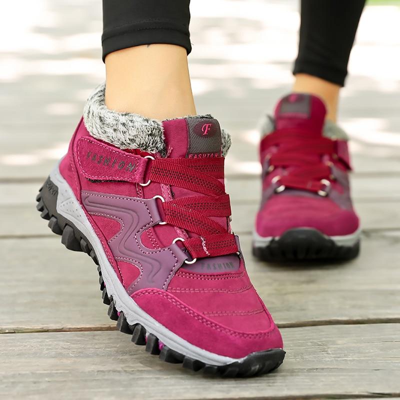 Зимние женские зимние сапоги, кожаные женские теплые толстые плюшевые зимние сапоги, водонепроницаемые женские замшевые ботинки на танкетке, нескользящая женская обувь