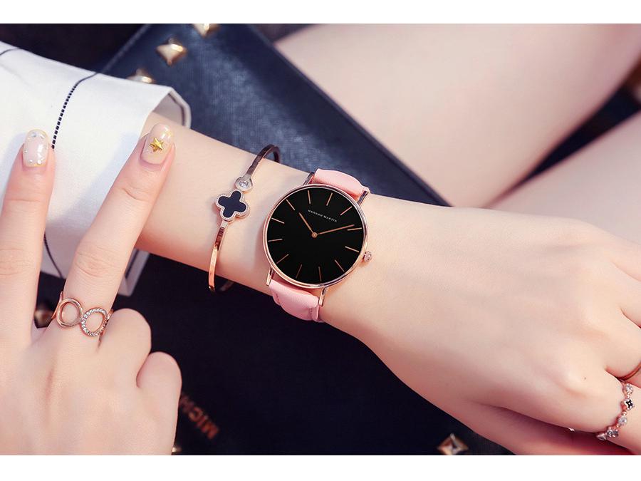 Women's Waterproof Quartz Watch with Leather Strap - Japanese Movement