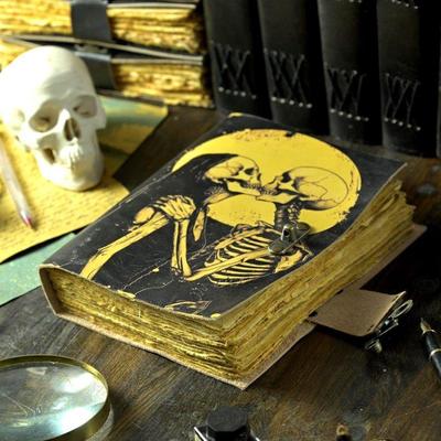 Винтажный кожаный журнал Журнал с черепом Пустая Книга заклинаний Книга Теней Гримуар Журнал ручной работы Влюбленные Подарки для него для нее