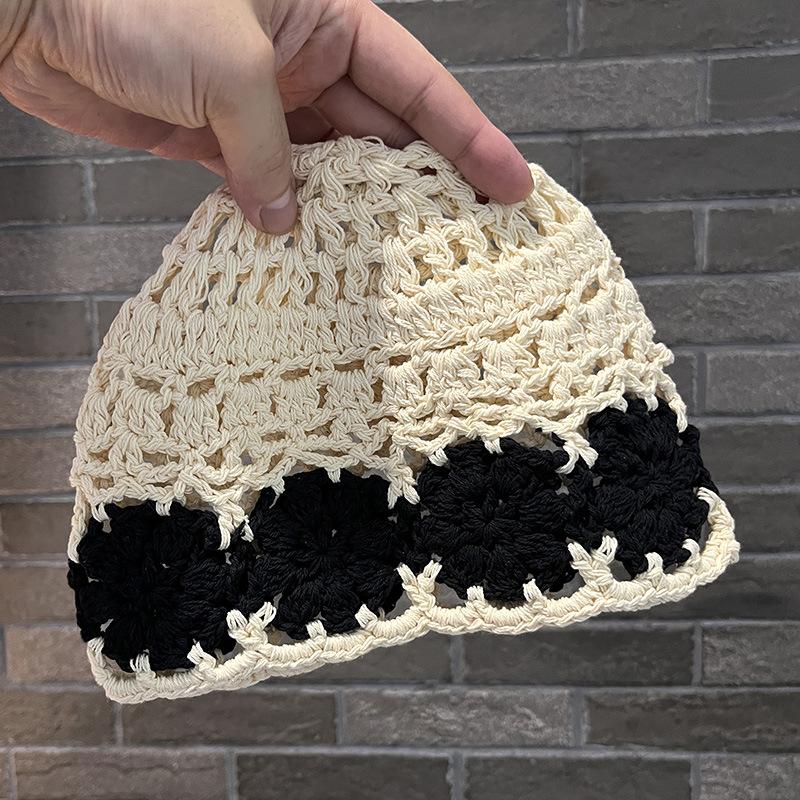 Black and white contrasting colors hand-crocheted hollow headgear girls spring breathable retro fashion face small pullover hat