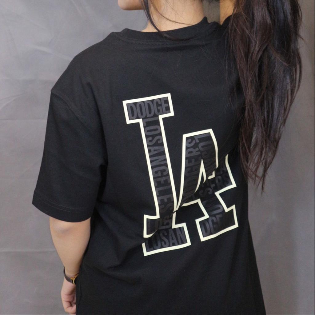 New Era T-Shirts Unisex Black Crew Neck Moderate Straight Fit 13731452