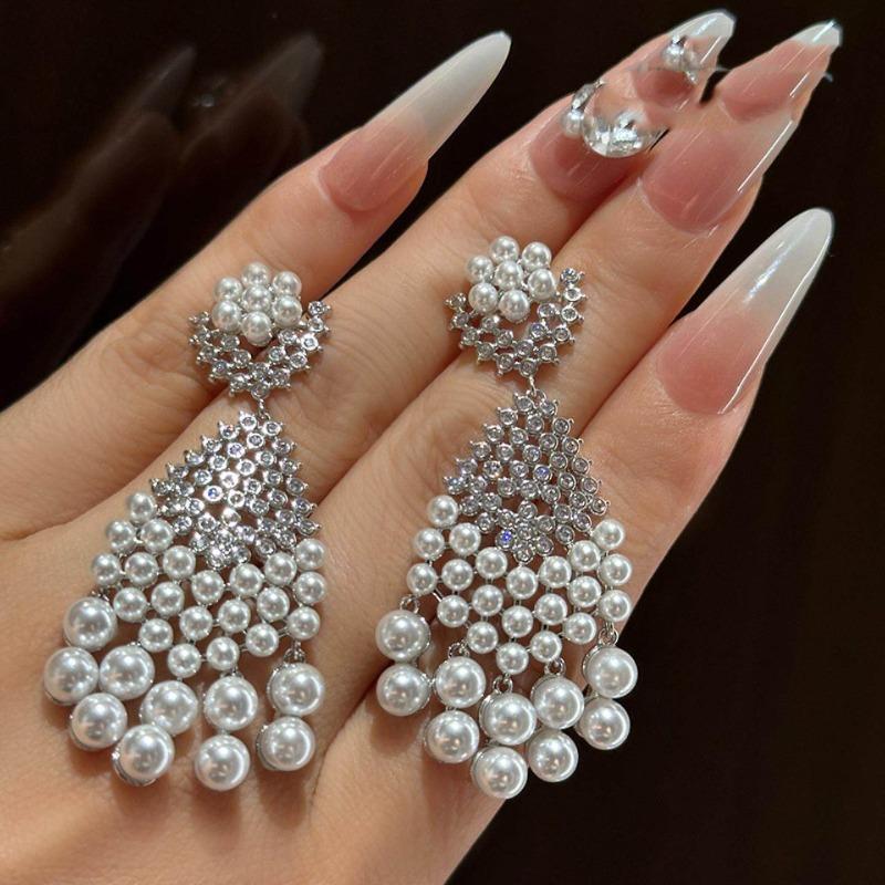 Серьги с серебряной иглой, бриллиантовыми подвесками-кисточками и жемчугом, легкая роскошь, премиум, универсальные, придворный стиль, ретро, нишевые серьги