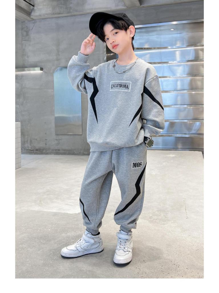2025 Осенний спортивный костюм для мальчиков: Модный свитер для детей среднего и старшего возраста