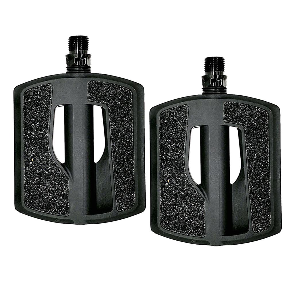 Mountain Bicycles Pedals Reflective Sheet Safety Bicycles Platform Pedals Nylon Bicycles Pedals with Sandpaper Surfaces