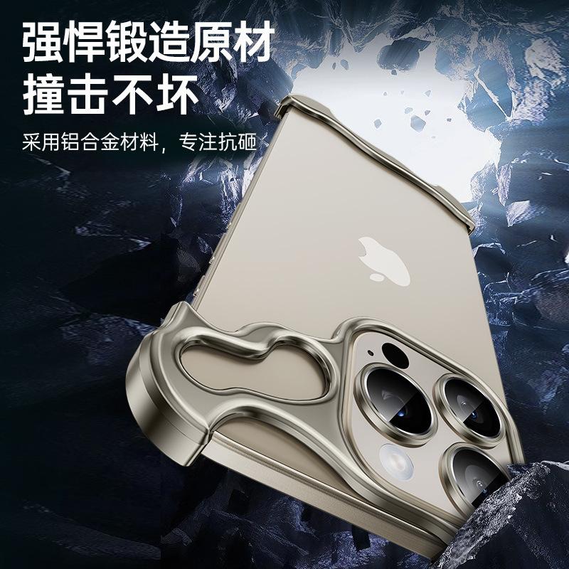 Подходит для чехла для мобильного телефона Apple 15, креативная металлическая угловая накладка особой формы, защитный чехол для iPhone 14 с защитой от падений и безрамочным покрытием
