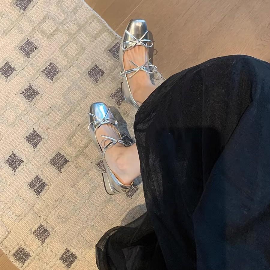 Французский бант легкий рот красные одинарные туфли женские весна и осень новые ретро фея балетки толстый каблук Мэри Джейн маленькие кожаные туфли