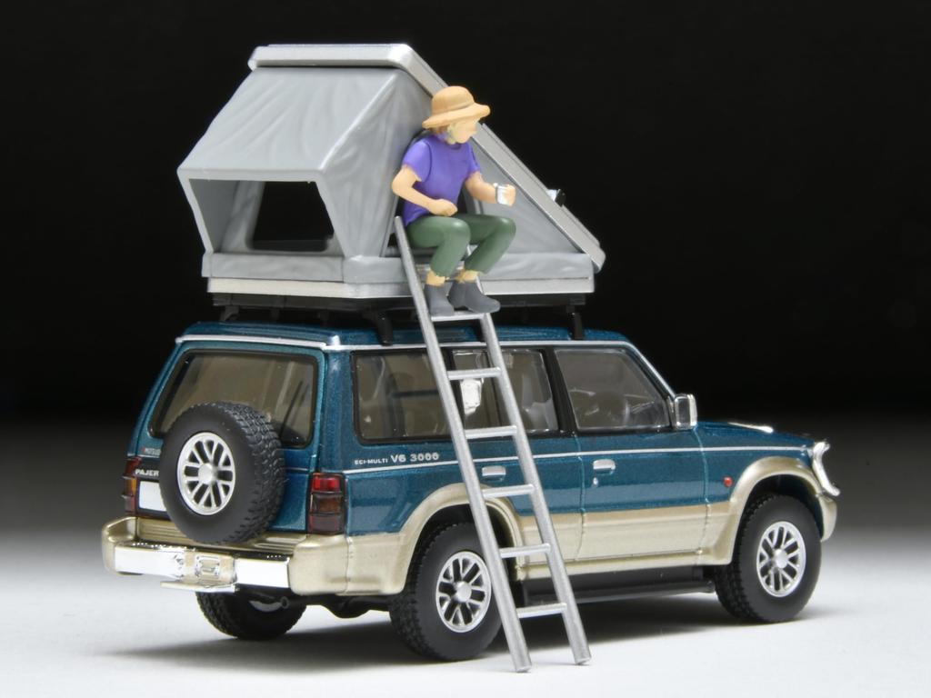 TOMYTEC Tomica Limited Vintage Neo 164 LV-N206c Mitsubishi Pajero Mid Roof Wide VR Автомобиль с дополнительными деталями GreenBeige 1991 модель с палаткой и