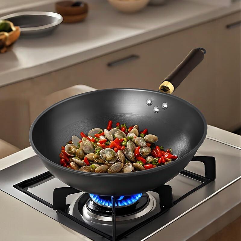 Chuda Huang Fiery Wrought Iron Wok
