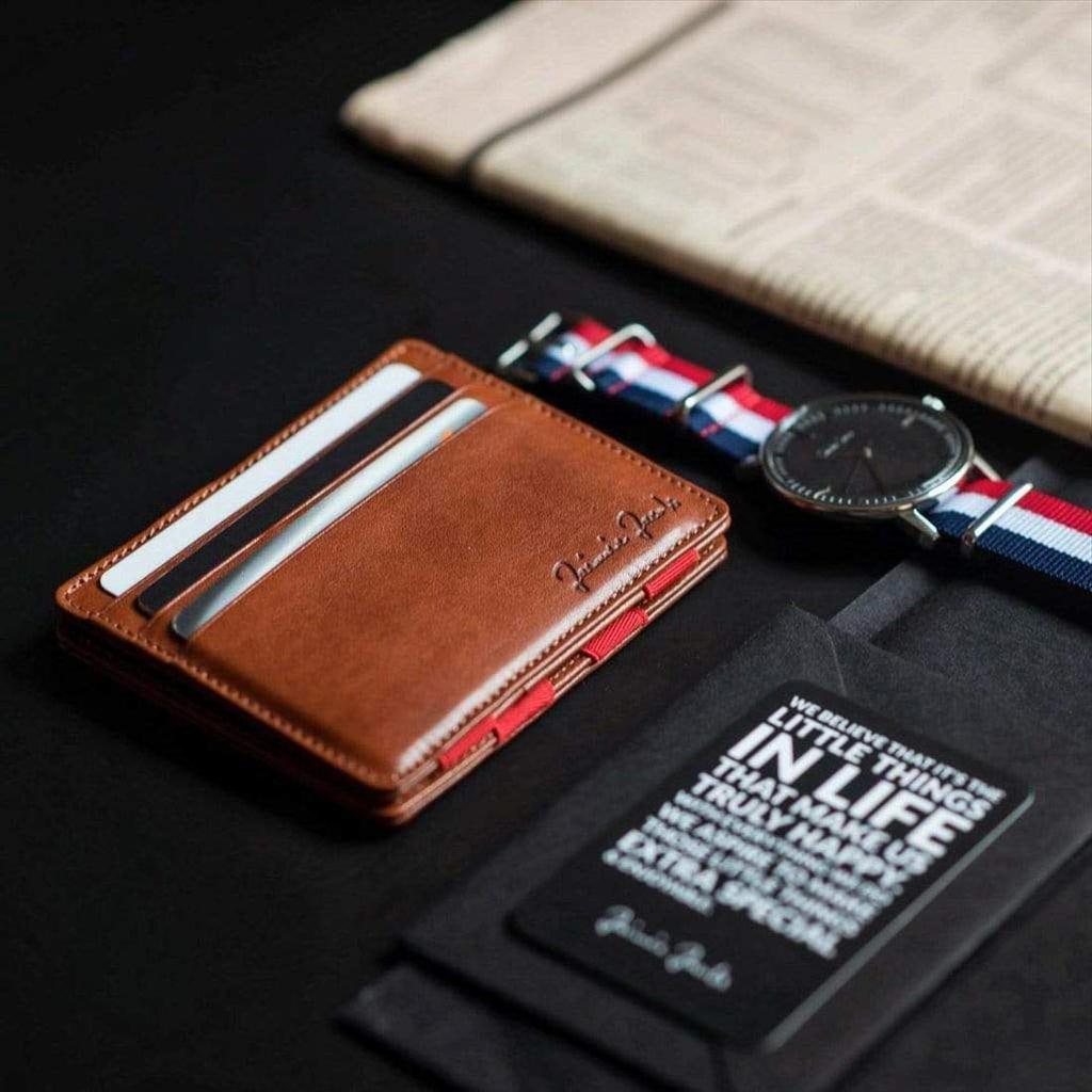 Права на продажу кошелька FLAP BOY SLIM Compact в Японии Коричневый [Jaimie Jacobs] [Обычный импорт] (Эксклюзивный (Тёмный и красный)