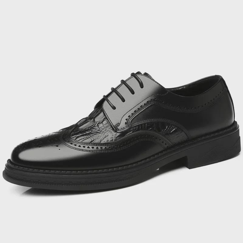 Мужские туфли-броги из натуральной кожи и бархата — универсальный вариант для делового повседневного сезона на осень/зиму, идеальный вариант для дорогих свадеб.