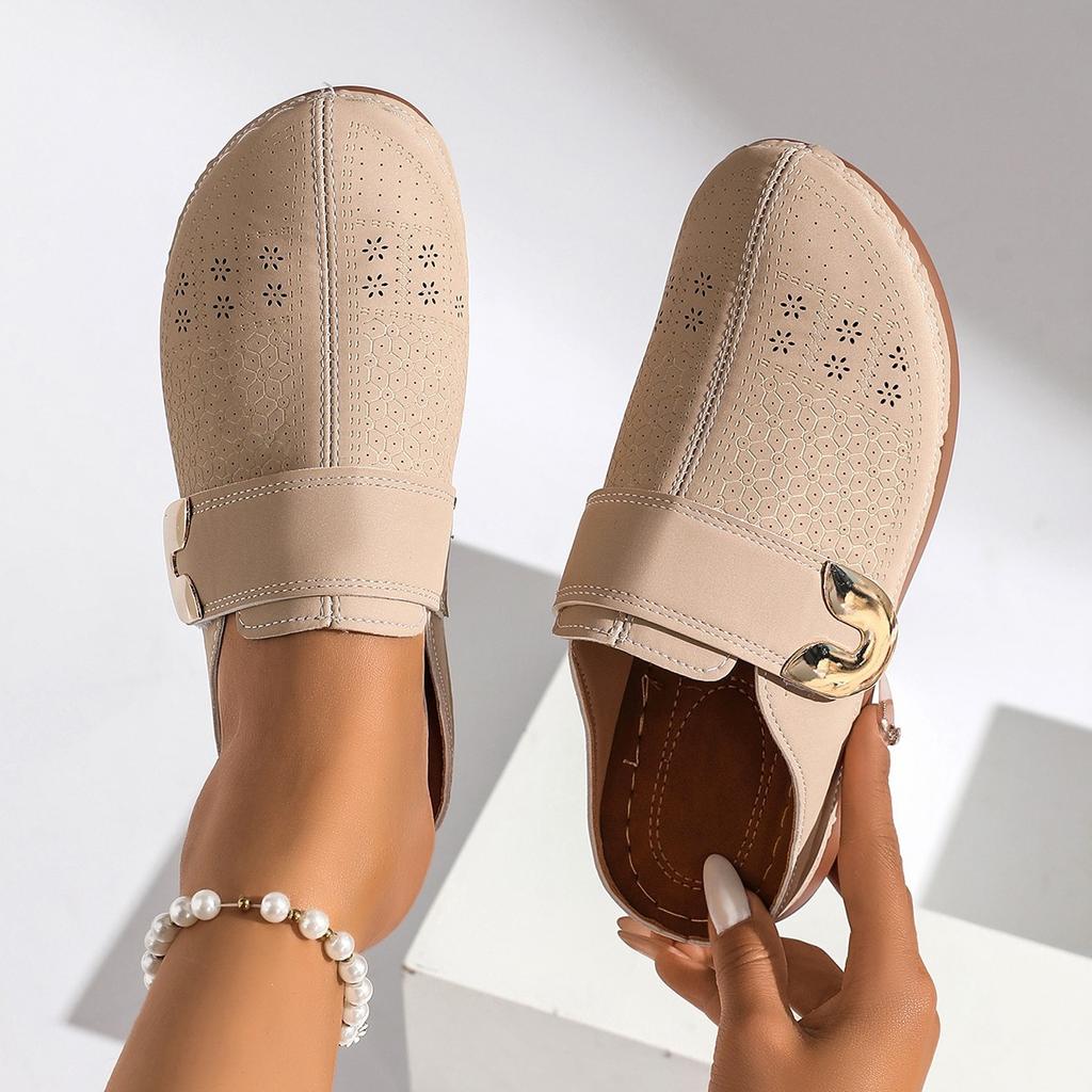 Large Size Bag Head Flat Bottom Casual Half Slippers Women's New Solid Color Wedge Metal Buckle Beach Slippers