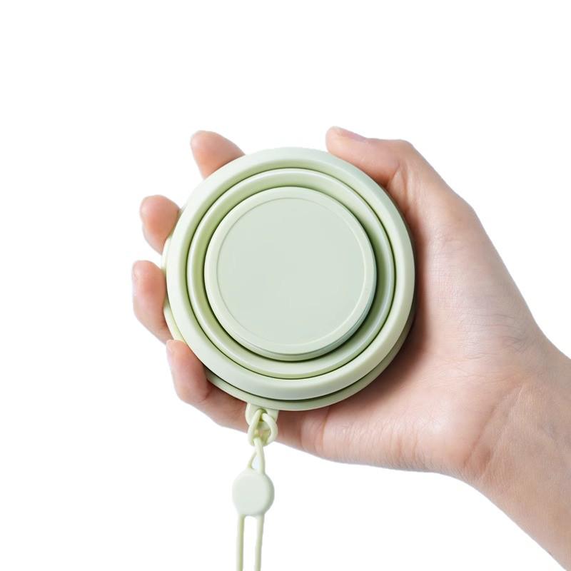 **"Эксклюзивная складная дорожная кружка: Портативный, Складной, Идеальный для Кемпинга и Использования на Открытом Воздухе"**