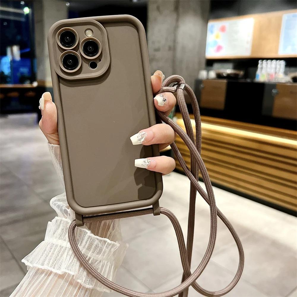 Матовый противоударный чехол для iPhone 14 Pro Max с ремешком через плечо