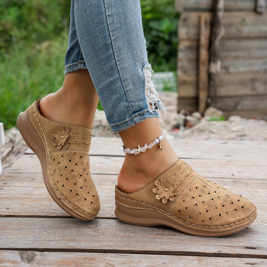 Fashion 2025 New Women Wedge Mules Slippers Lightweight Hollow Out Shoes Woman Plus Size Thick Sole Outdoor Sandals Female Slides Women