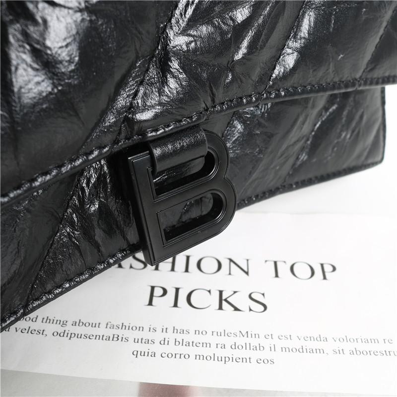 First layer cowhide women's bag 2025 new origami texture hand grab chain hourglass bag shoulder messenger bag