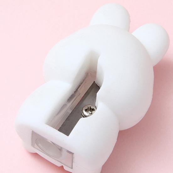 Cute Cartoon Pencil Sharpener Kawaii Mini Pencil Sharpener Portable Pen Cutter Kids Stationery Gifts School Supplies