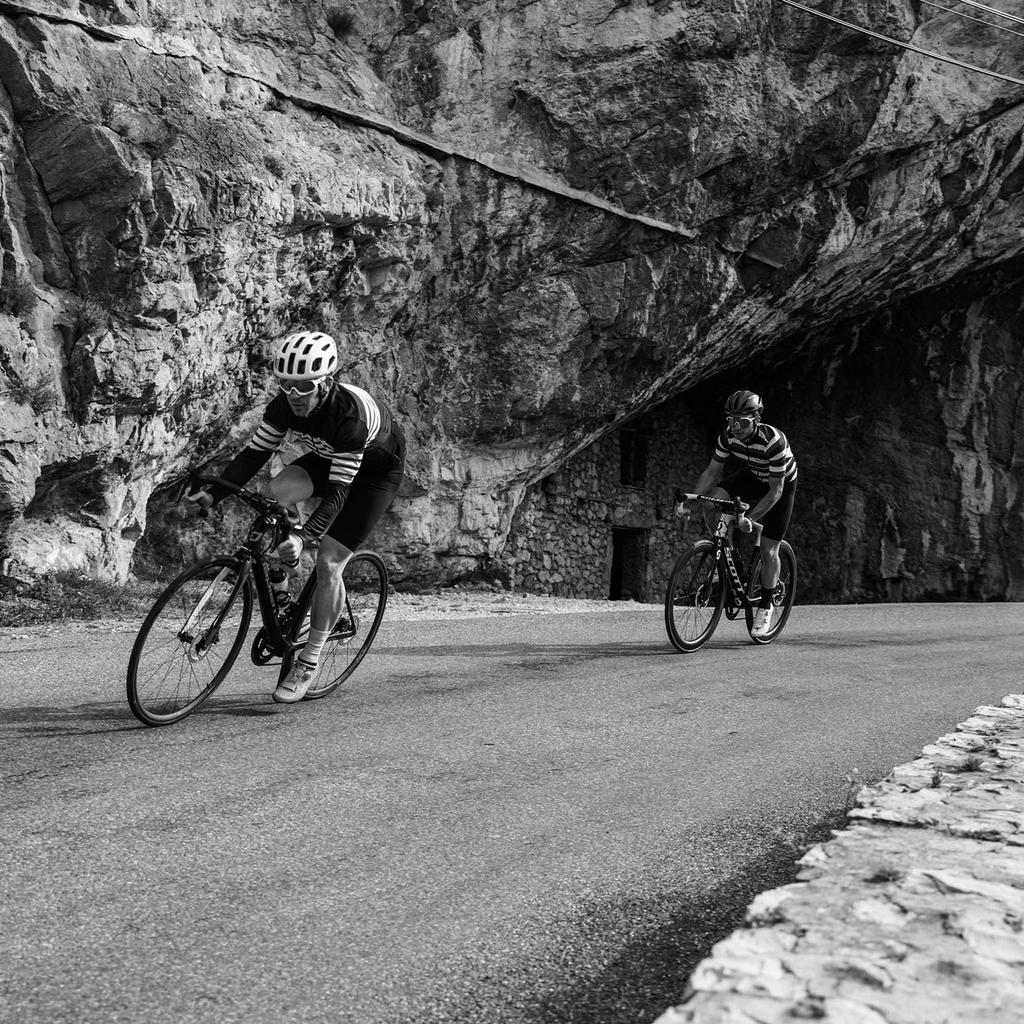 SCHWALBE [Genuine] Schwalbe One TUBE Type 20x1 1/8 Clincher Wire Bead 11158993 [Road/All-Round] Black